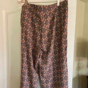 Women’s Jjill Wide Leg Cropped Pants.